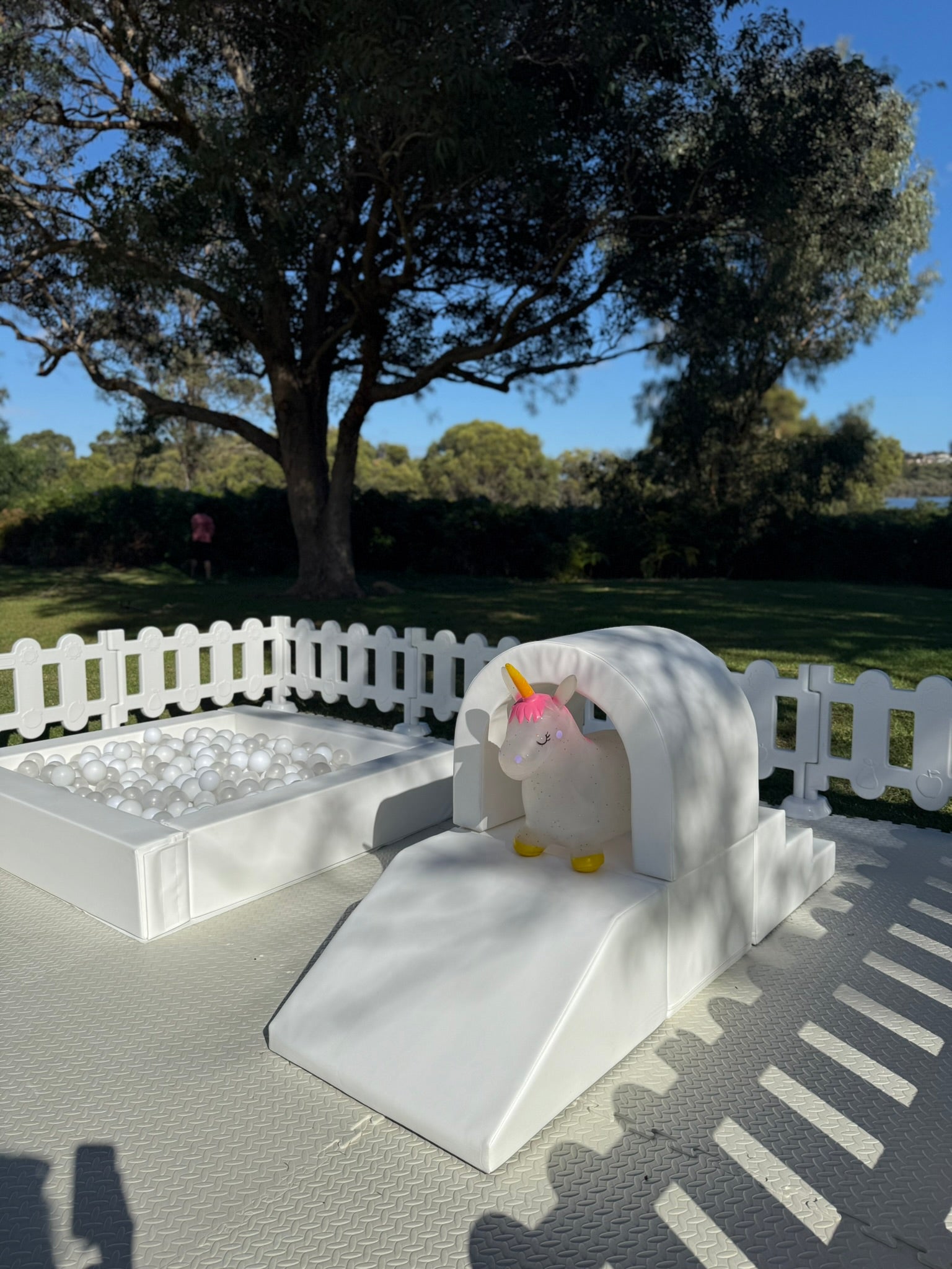 Petite White Package 1